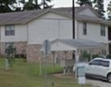 1465 W 6th - Photo Thumbnail 3