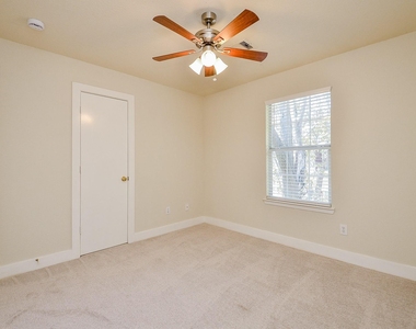 3935 Federal Lane - Photo Thumbnail 23