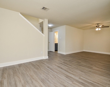 3935 Federal Lane - Photo Thumbnail 6