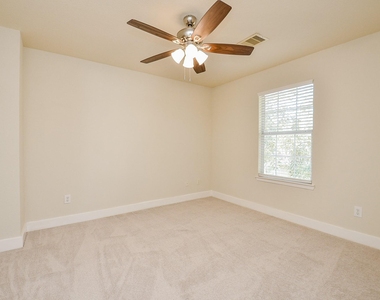 3935 Federal Lane - Photo Thumbnail 24