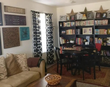 1400 W Sommerville St - Photo Thumbnail 5
