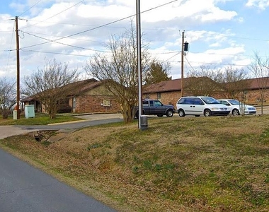 344 Red Bud Lane - Photo Thumbnail 6