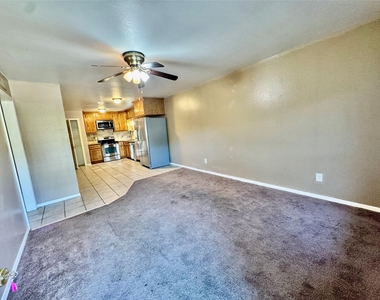 2201 N Grand Boulevard - Photo Thumbnail 3