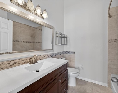 658 Green Valley Road - Photo Thumbnail 52