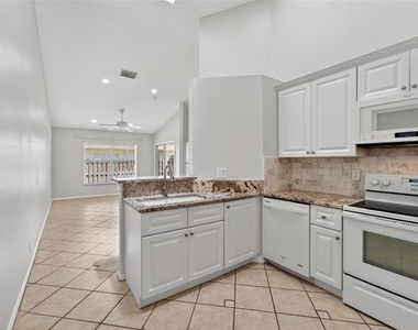 658 Green Valley Road - Photo Thumbnail 23