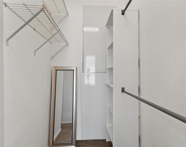 658 Green Valley Road - Photo Thumbnail 51
