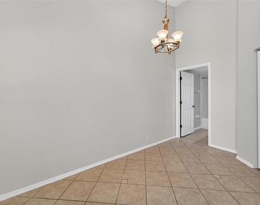 658 Green Valley Road - Photo Thumbnail 34