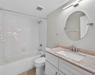 658 Green Valley Road - Photo Thumbnail 37