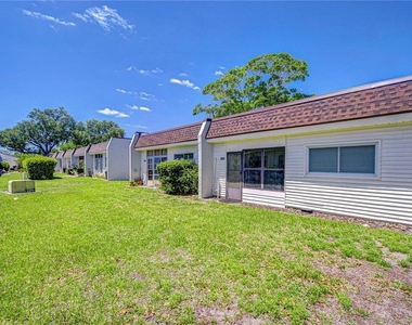 13870 Oakwood Lane - Photo Thumbnail 28