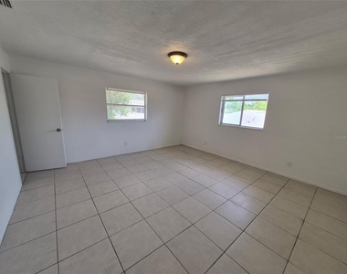 229 W Casurina Place - Photo Thumbnail 11