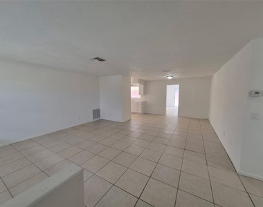 229 W Casurina Place - Photo Thumbnail 2