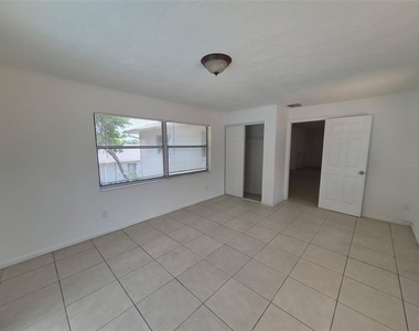 229 W Casurina Place - Photo Thumbnail 8