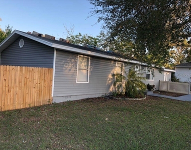 355 Weathersfield Avenue - Photo Thumbnail 1