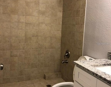 355 Weathersfield Avenue - Photo Thumbnail 12