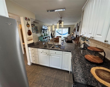 1400 Tarpon Center Drive - Photo Thumbnail 6