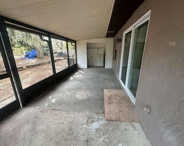 585 N Scenic Highway - Photo Thumbnail 6