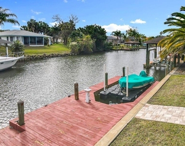 14 Cedarview Court - Photo Thumbnail 31