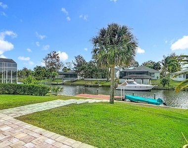14 Cedarview Court - Photo Thumbnail 3