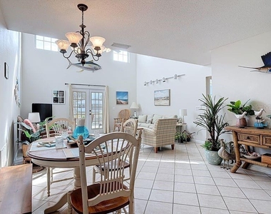 14 Cedarview Court - Photo Thumbnail 10
