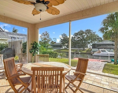 14 Cedarview Court - Photo Thumbnail 27