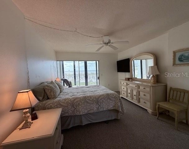 19 Whispering Sands Drive - Photo Thumbnail 13