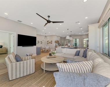 561 Fallbrook Drive - Photo Thumbnail 26
