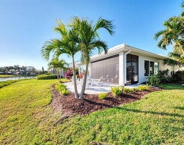 561 Fallbrook Drive - Photo Thumbnail 43