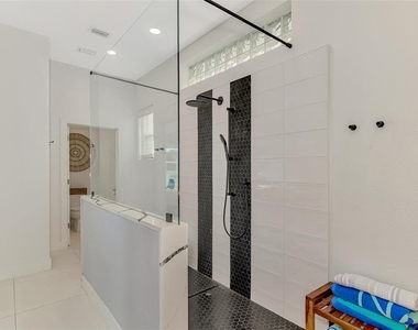 561 Fallbrook Drive - Photo Thumbnail 33