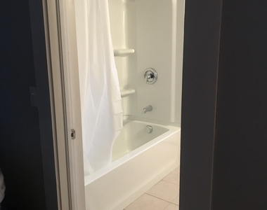 8 Alto Road - Photo Thumbnail 10