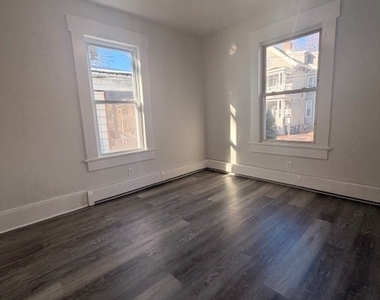 310 Division Street - Photo Thumbnail 11