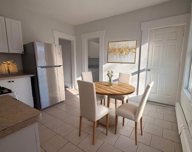 310 Division Street - Photo Thumbnail 5