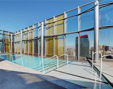 3722 Las Vegas Boulevard - Photo Thumbnail 5