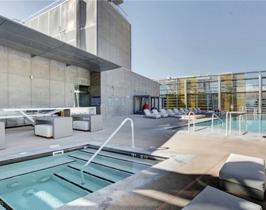 3722 Las Vegas Boulevard - Photo Thumbnail 7