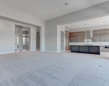 4778 Outlook Peak Street - Photo Thumbnail 13
