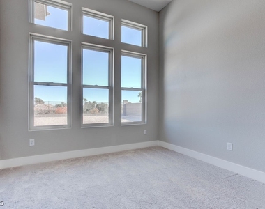 4778 Outlook Peak Street - Photo Thumbnail 50