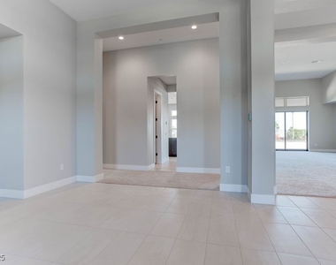 4778 Outlook Peak Street - Photo Thumbnail 7