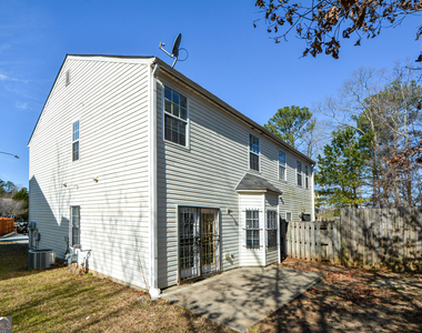 5460 Hampton Court - Photo Thumbnail 45