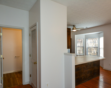 5460 Hampton Court - Photo Thumbnail 8