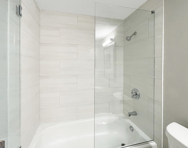 901 Wentworth Court - Photo Thumbnail 20