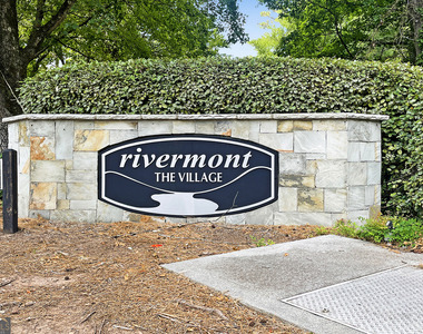 901 Wentworth Court - Photo Thumbnail 24