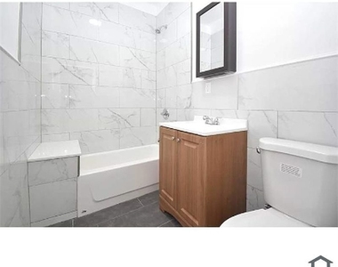 1047 Hoe Avenue - Photo Thumbnail 4