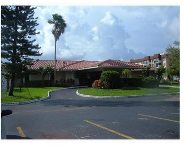 4164 Inverrary Drive - Photo Thumbnail 2