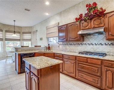 1405 Newbury Lane - Photo Thumbnail 11