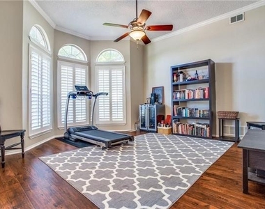 1405 Newbury Lane - Photo Thumbnail 1