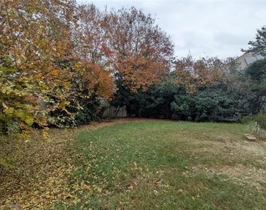 1405 Newbury Lane - Photo Thumbnail 26
