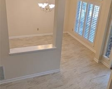 1405 Newbury Lane - Photo Thumbnail 4