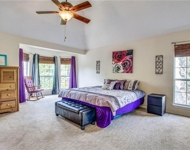 1405 Newbury Lane - Photo Thumbnail 16