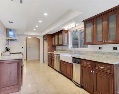 22781 Macfarlane Drive - Photo Thumbnail 14