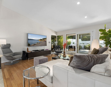 8670 Allenwood Road - Photo Thumbnail 5