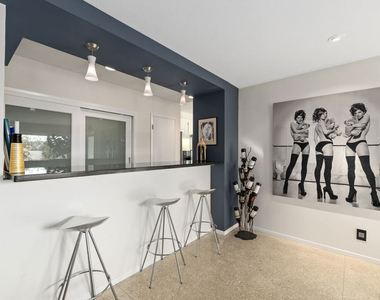 8670 Allenwood Road - Photo Thumbnail 9